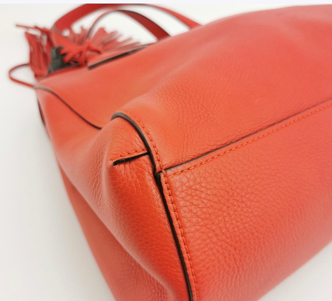 GUCCI Lady Tassel Top Handle Bag