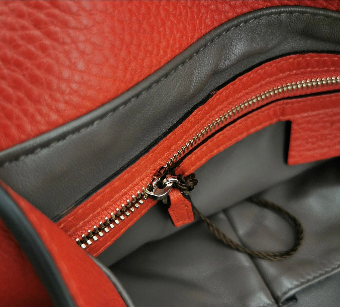 GUCCI Lady Tassel Top Handle Bag
