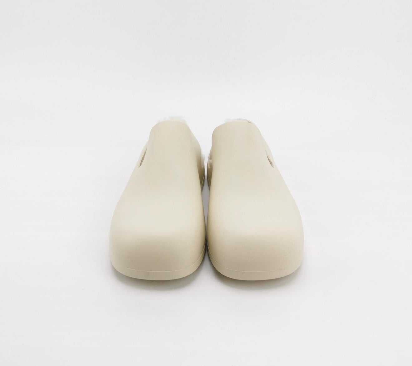 BOTTEGA VENETA Puddle Rubber Slingback Flat