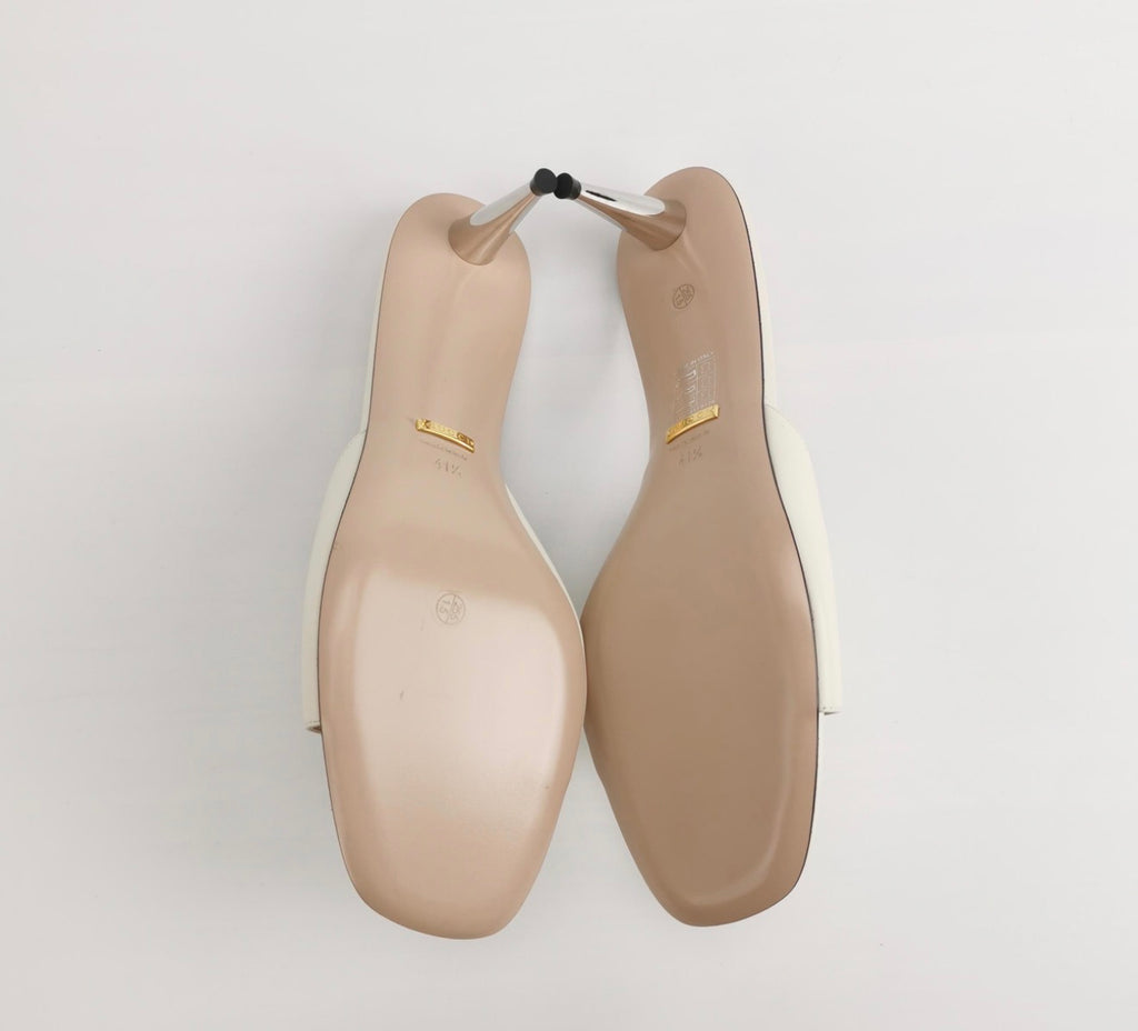 GUCCI Blondie Leather Sandals