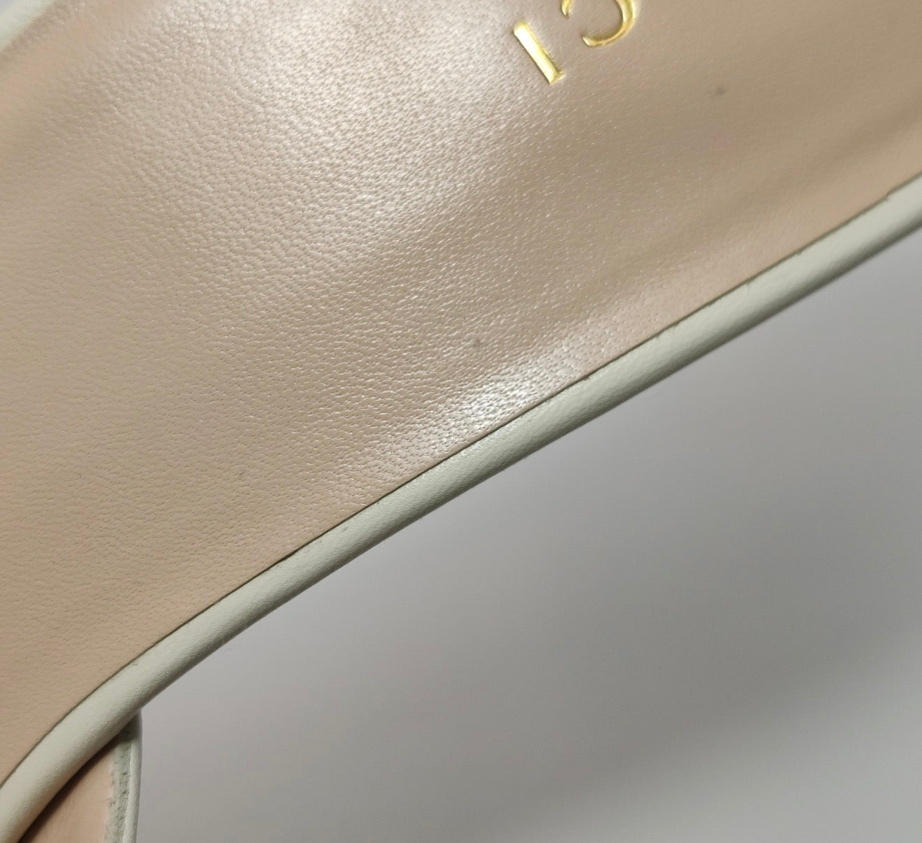 GUCCI Blondie Leather Sandals