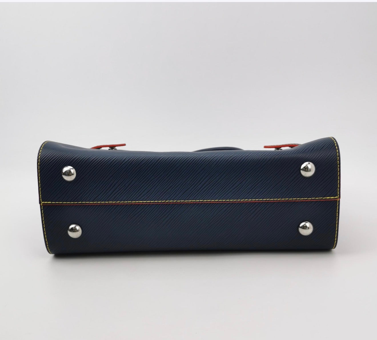 LOUIS VUITTON Epi Leather Twist Bag