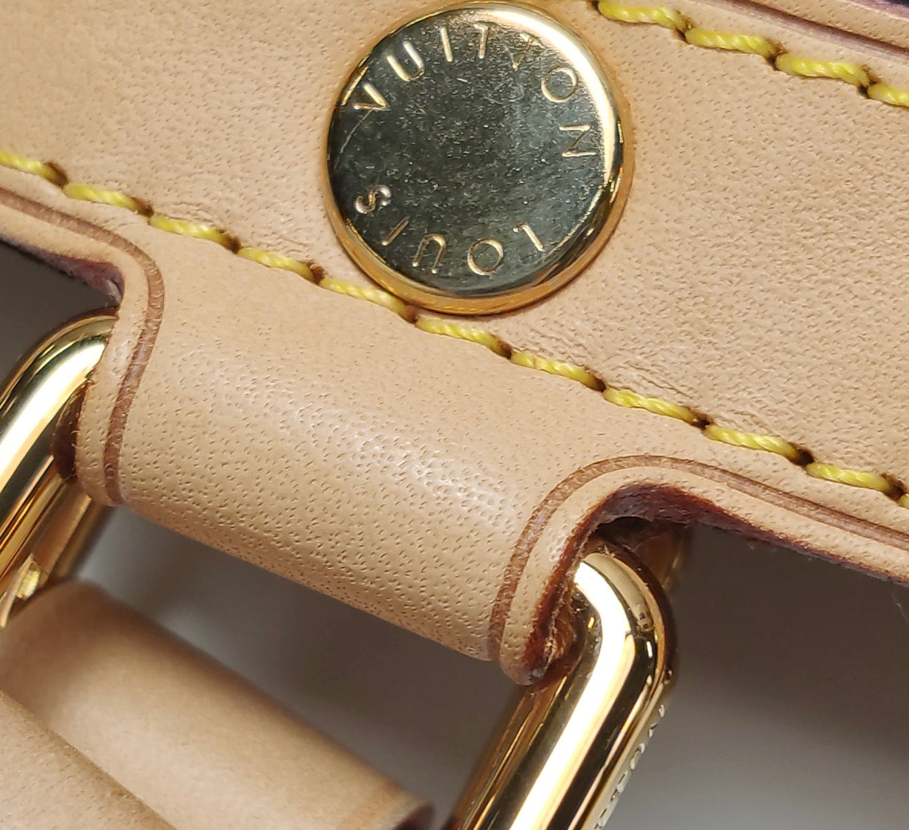 LOUIS VUITTON Amarante Monogram Vernis Brea MM