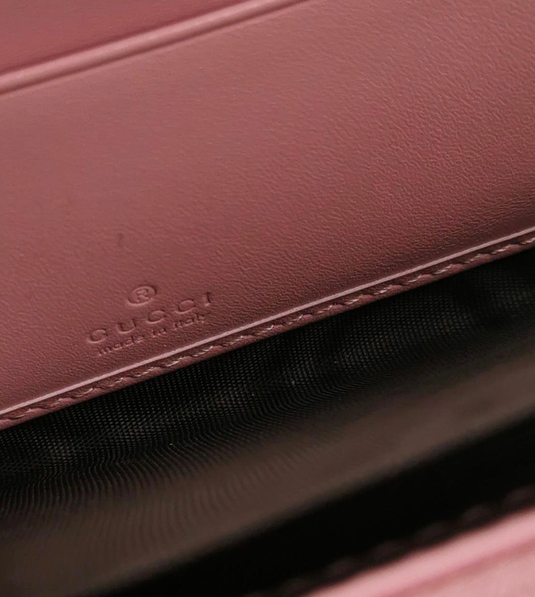 GUCCI Guccissima Leather Zip-around Wallet