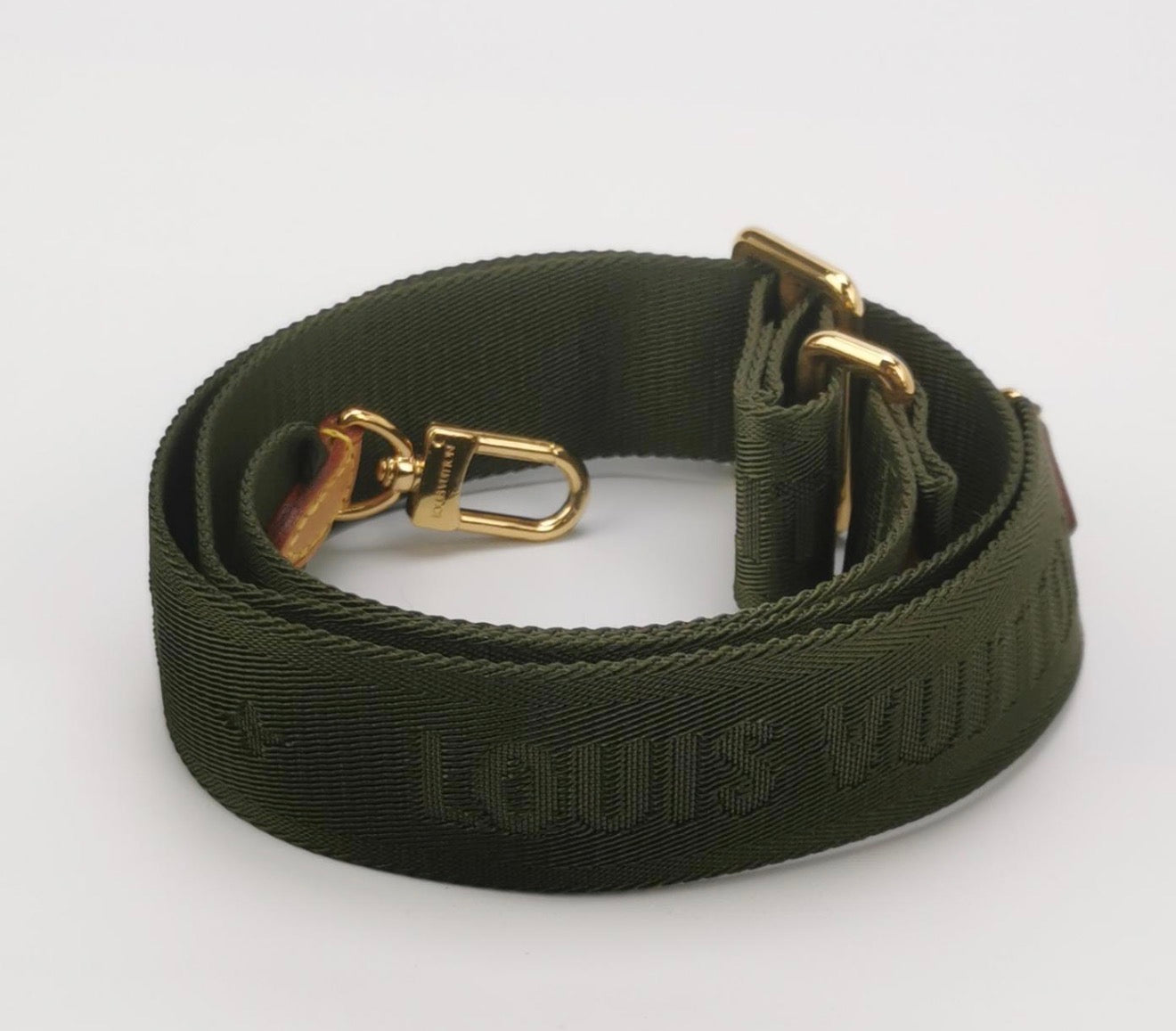 LOUIS VUITTON Monogram Adjustable Shoulder Strap