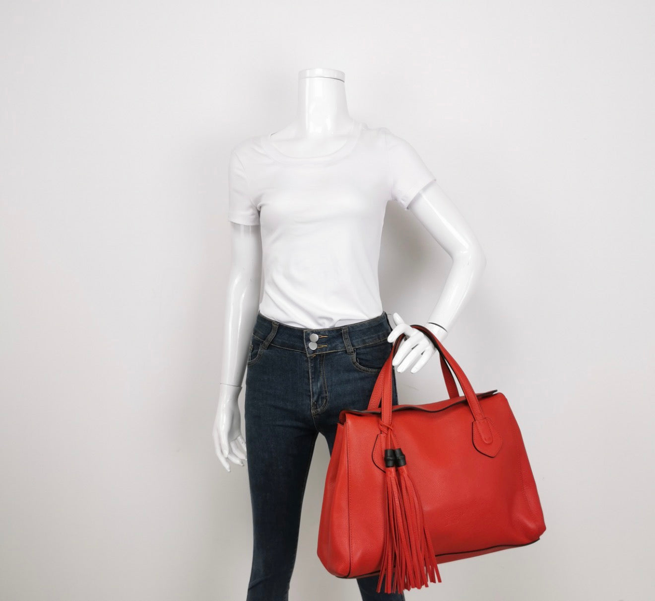GUCCI Lady Tassel Top Handle Bag